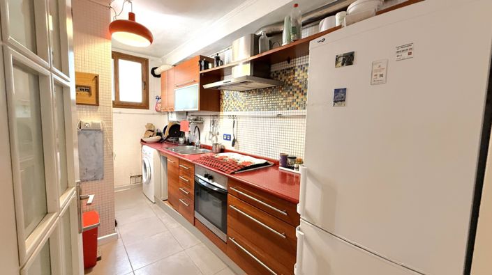 Image No.21-1 Bed Property for sale