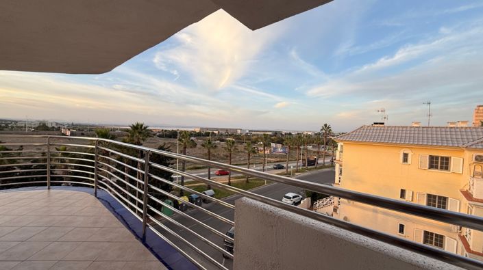 Image No.31-1 Bed Property for sale