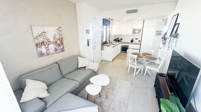 Image No.15-3 Bed Property for sale