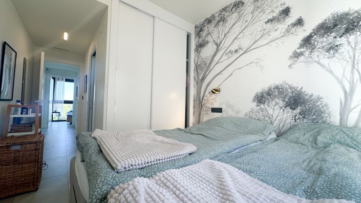 Image No.35-3 Bed Property for sale