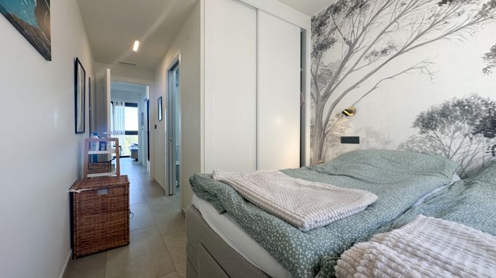 Image No.36-3 Bed Property for sale