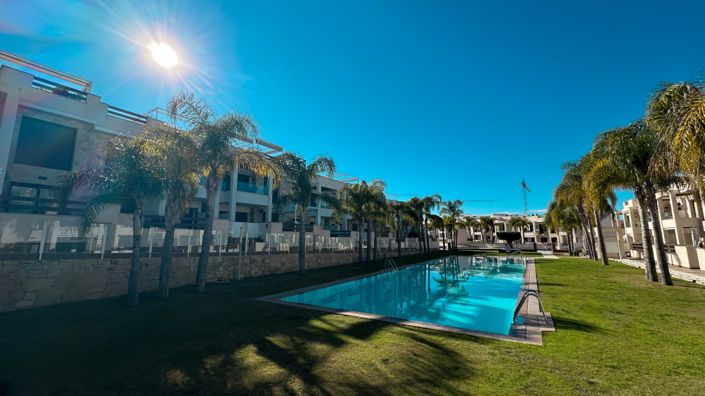 Image No.50-3 Bed Property for sale