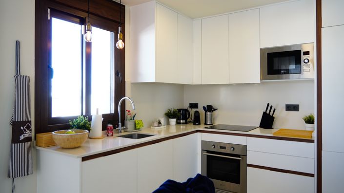 Image No.8-3 Bed Property for sale