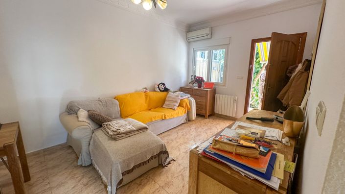 Image No.11-2 Bed Townhouse for sale