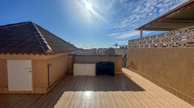 o1jdks9uen138o1b0t12idmj16c92f