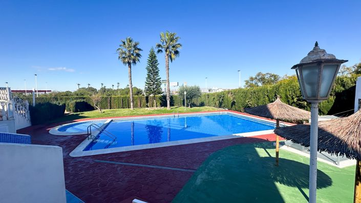 Image No.29-2 Bed Property for sale