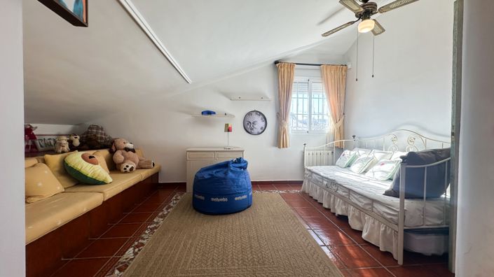 Image No.31-6 Bed Villa for sale