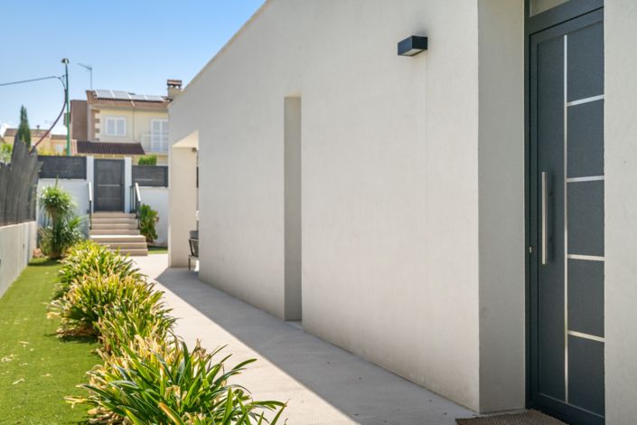 Image No.19-3 Bed Villa for sale