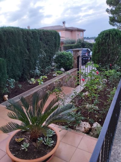 Image No.12-3 Bed Villa for sale