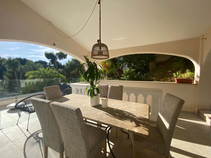 Image No.12-4 Bed Villa for sale