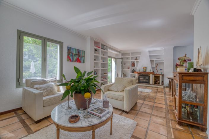 Image No.28-5 Bed Villa for sale