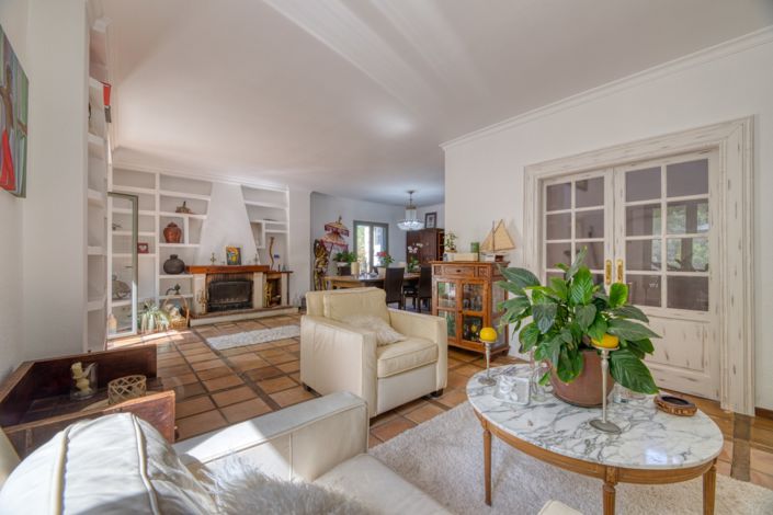 Image No.30-5 Bed Villa for sale