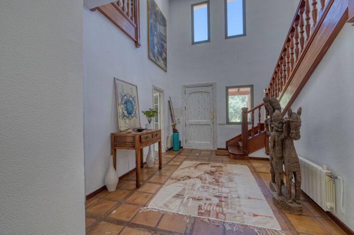 Image No.42-5 Bed Villa for sale