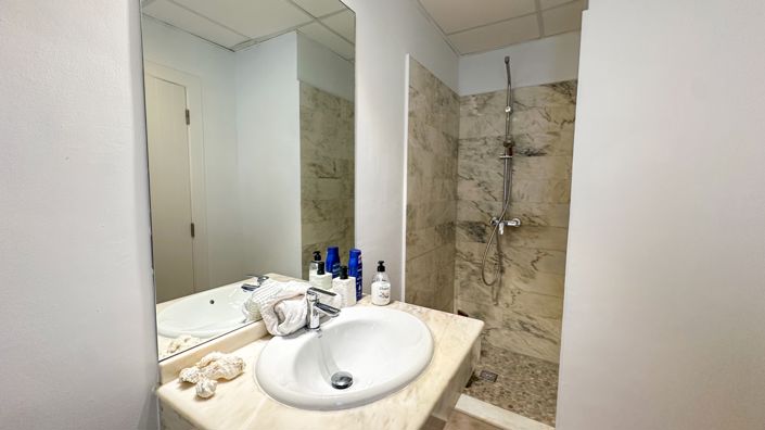 Image No.42-Villa de 7 chambres à vendre à Alicante City