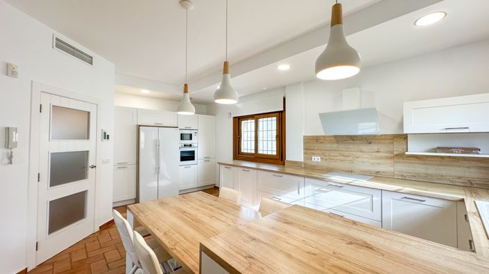 Image No.5-Villa de 7 chambres à vendre à Alicante City