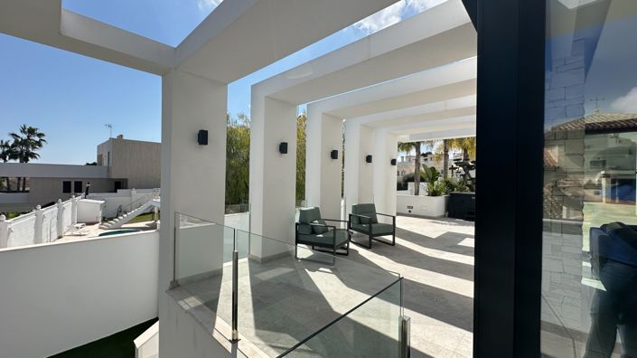 Image No.26-4 Bed Villa for sale