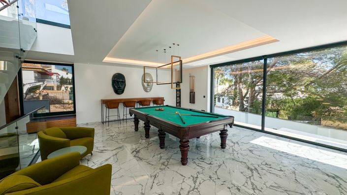 Image No.42-4 Bed Villa for sale