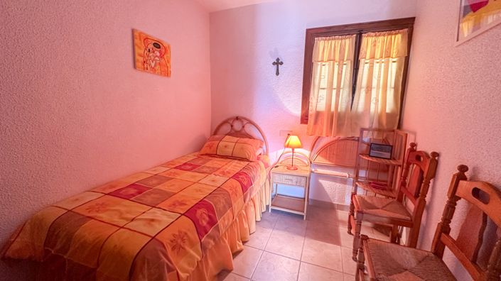 Image No.11-2 Bed Townhouse for sale