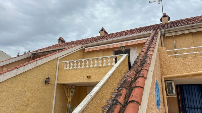 Image No.2-2 Bed Townhouse for sale