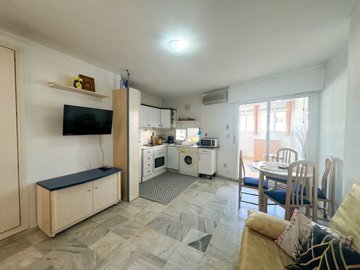 o1jl1q1vrg15dblho1elfrjm1ekh2v