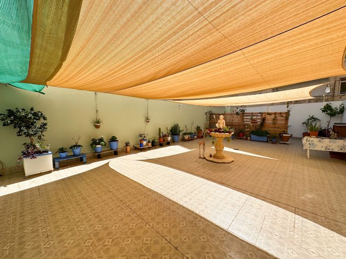 Image No.30-2 Bed Property for sale