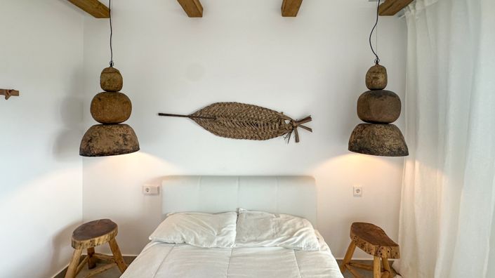 Image No.26-2 Bed Property for sale