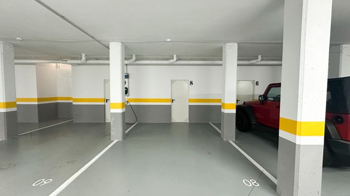 Image No.30-2 Bed Property for sale