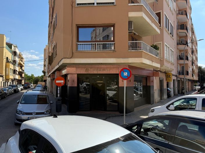 Image No.16-Commercial for sale