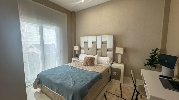Image No.20-5 Bed Villa for sale