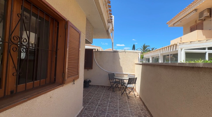 Image No.29-2 Bed Property for sale