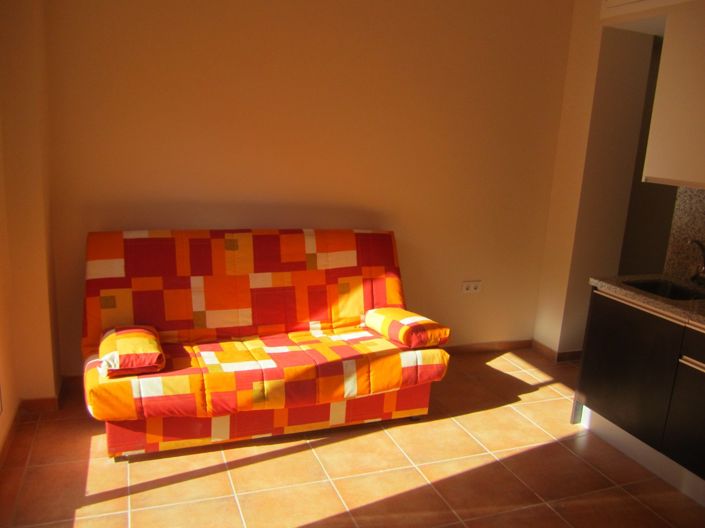Image No.50-16 Bed Property for sale