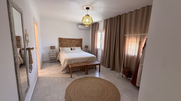 Image No.17-3 Bed Villa for sale