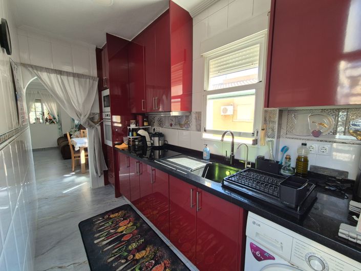 Image No.16-2 Bed Bungalow for sale