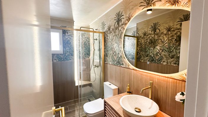 Image No.19-2 Bed Property for sale