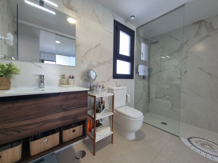 Image No.23-3 Bed Penthouse for sale