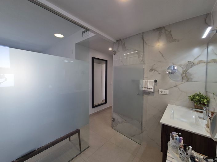 Image No.24-3 Bed Penthouse for sale