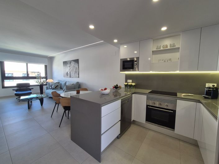 Image No.4-3 Bed Penthouse for sale