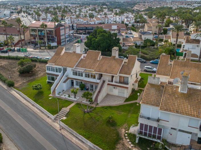 Image No.31-2 Bed Bungalow for sale