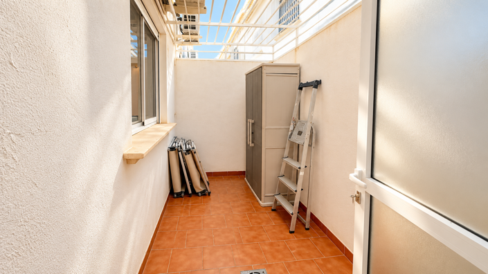 Image No.18-2 Bed Bungalow for sale