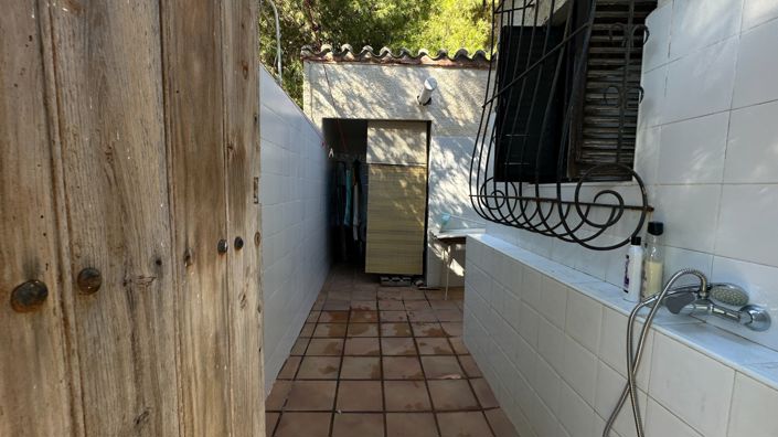 Image No.18-4 Bed Villa for sale