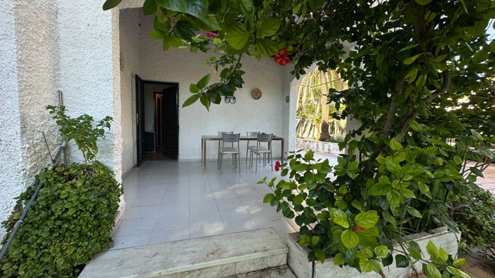 Image No.20-4 Bed Villa for sale
