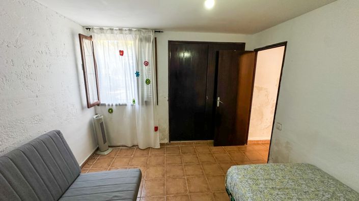 Image No.37-4 Bed Villa for sale