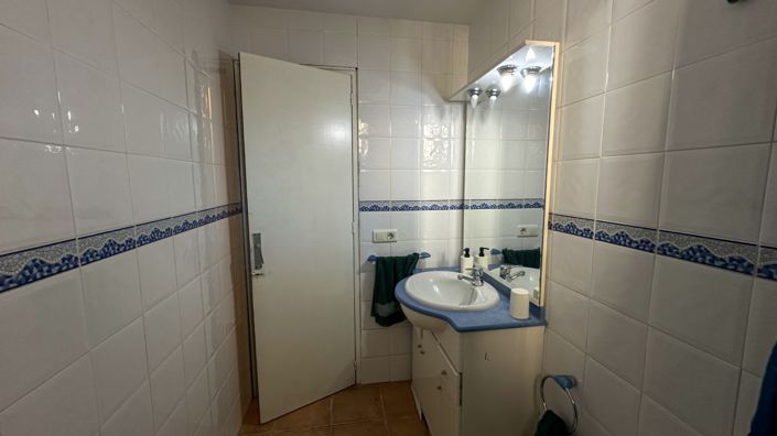 Image No.42-4 Bed Villa for sale