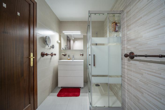 Image No.17-3 Bed Apartment for sale