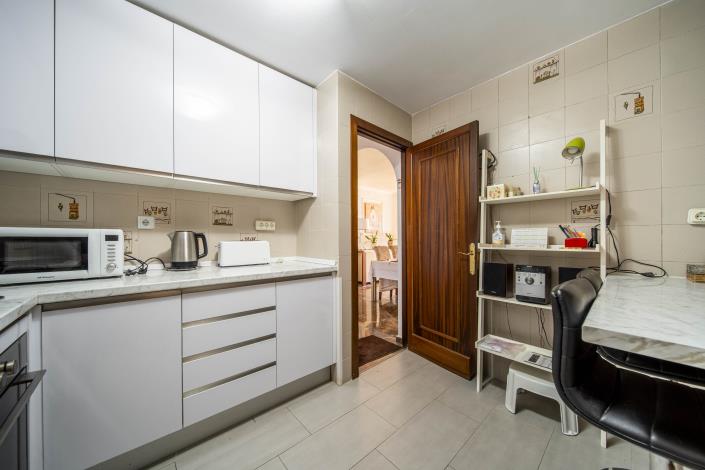 Image No.23-3 Bed Apartment for sale