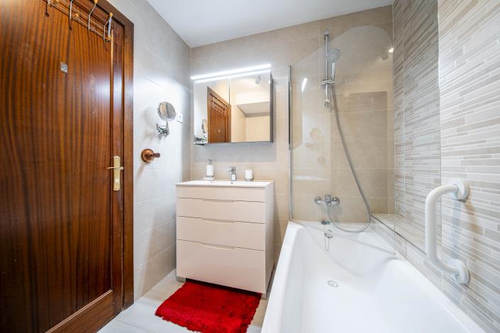 Image No.33-3 Bed Apartment for sale