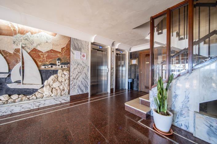 Image No.36-3 Bed Apartment for sale