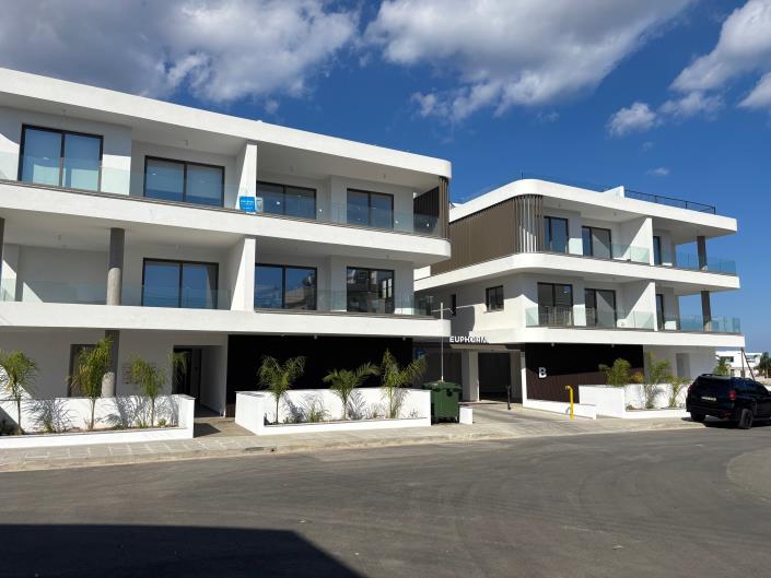 Image No.9-2 Bed Apartment for sale