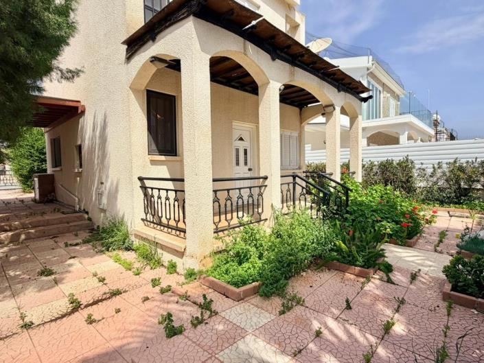 Image No.3-Villa / Détaché de 2 chambres à vendre à Ayia Thekla