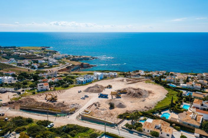 Image No.8-Villa de 4 chambres à vendre à Peyia